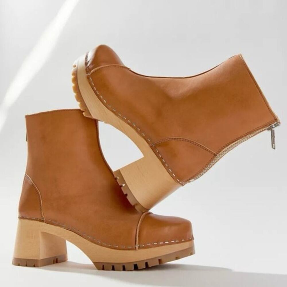 Swedish Hasbeens Stitchy Leather Boots in Light Brown Women's EU 39, US 9, $420